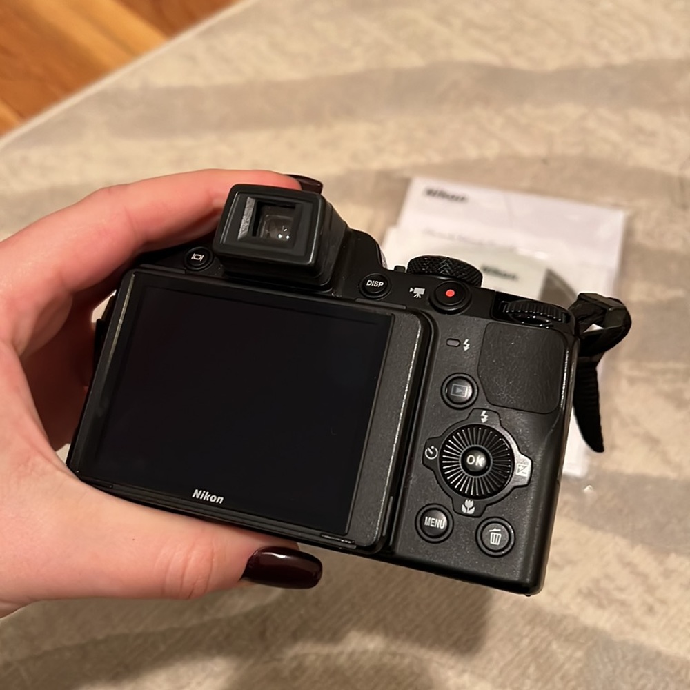 Nikon Camera - Picture 13 of 15